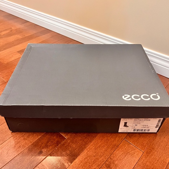 ECCO Women's Gore-Tex Winter Boots Size 39 - Picture 2 of 7
